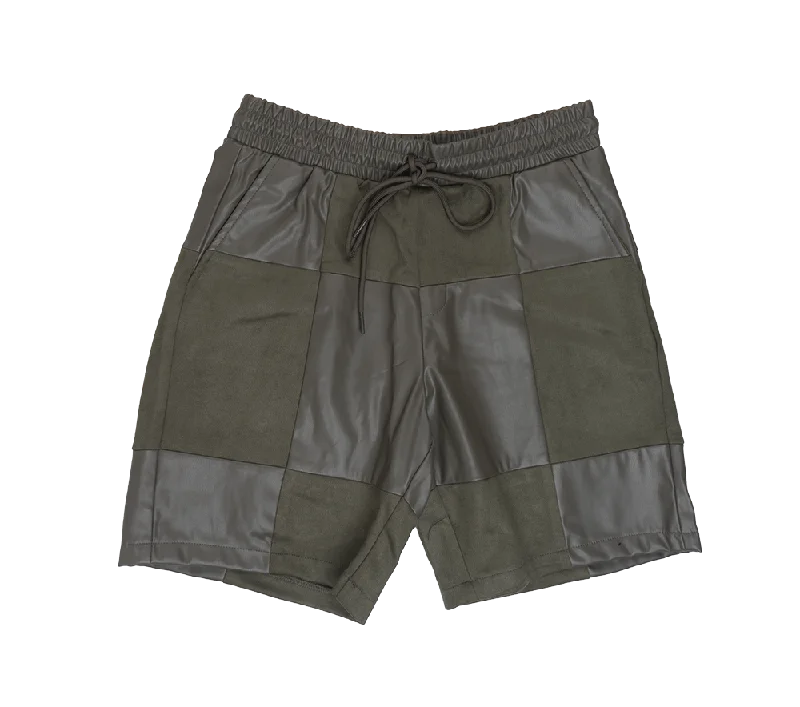 Sporty pants EPTM CHECKER LOUNGE SHORTS OLIVE