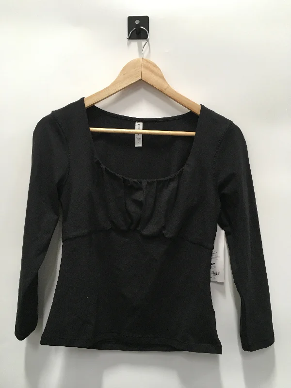 Relaxed fit Athletic Top Long Sleeve Crewneck By Athleta In Black, Size: M