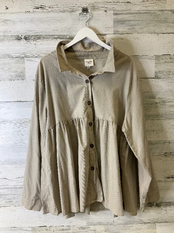 Long sleeve shirt Top Long Sleeve By Hayden Harnett In Tan, Size: 3x