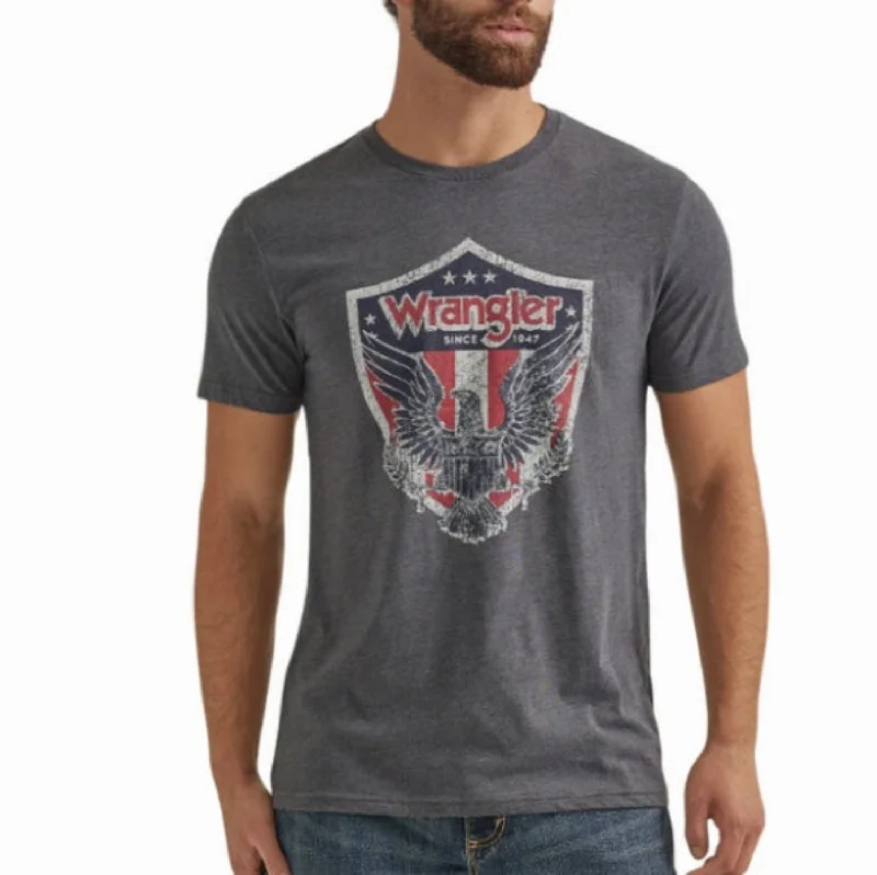 Slim-fit Wrangler Men's Regular Fit Eagle Graphic Short Sleeve T-Shirt