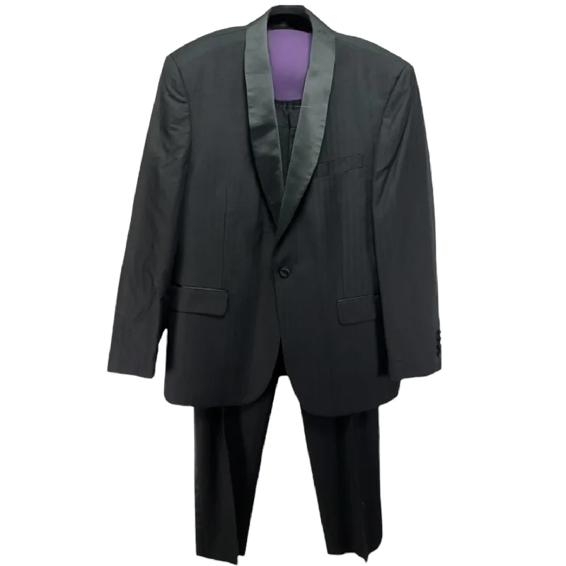 Printed pants Men’s Shawl Collar Wool Blend Tuxedo Jacket & Trousers Suit By Jos A. Bank In Black, Size: 44