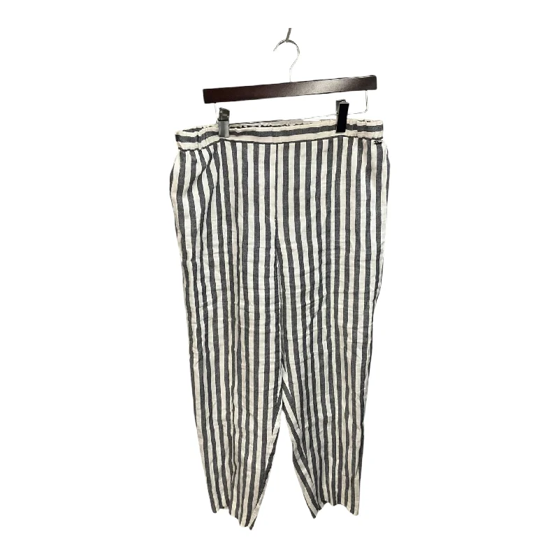 Flared pants Pants Lounge By St. John In Striped Pattern, Size: Xl