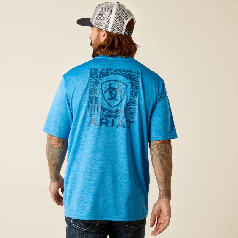 Faded shirt Ariat Men's SW Shield Charger T-Shirt in Brilliant Blue